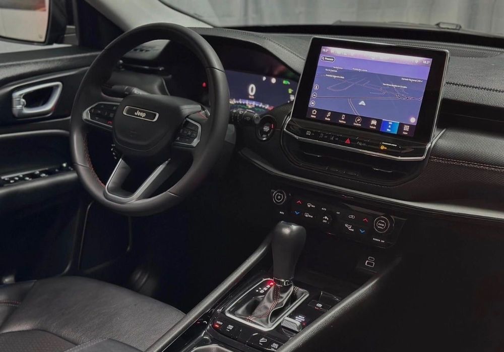 Jeep Compass TrailHawk Nacional como novo