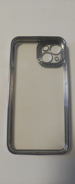 Etui do iPhone 13