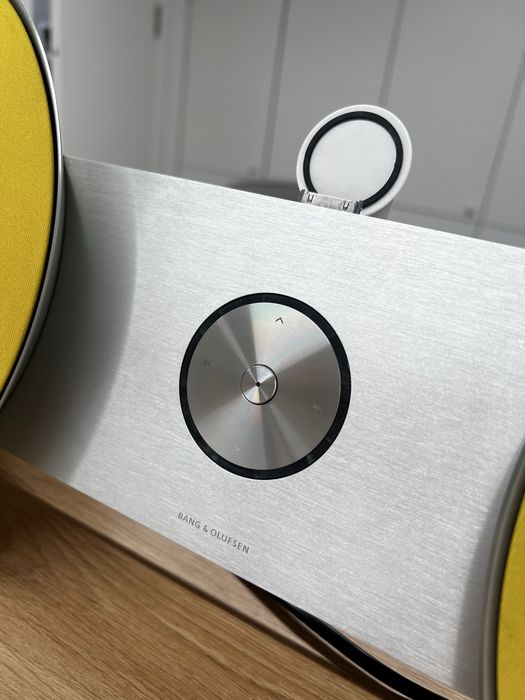 Акустична система Bang&Olufsen BeoSound 8