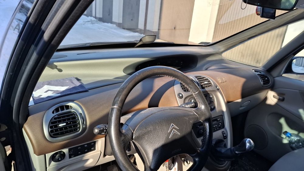 Citoen Xara Picasso /opłaty do grudnia