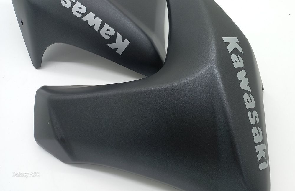 Kawasaki er6n bok boczek owiewka L P