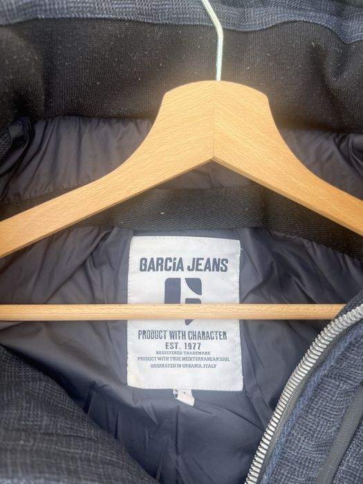 Casaco Alcochoado em Muito Bom estado Garcia Jeans