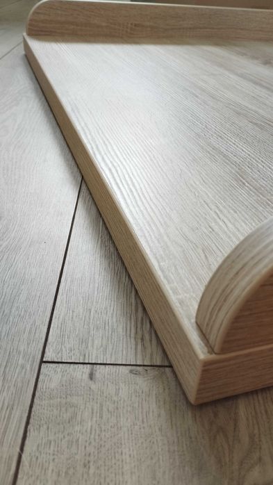 Duży drewniany przewijak