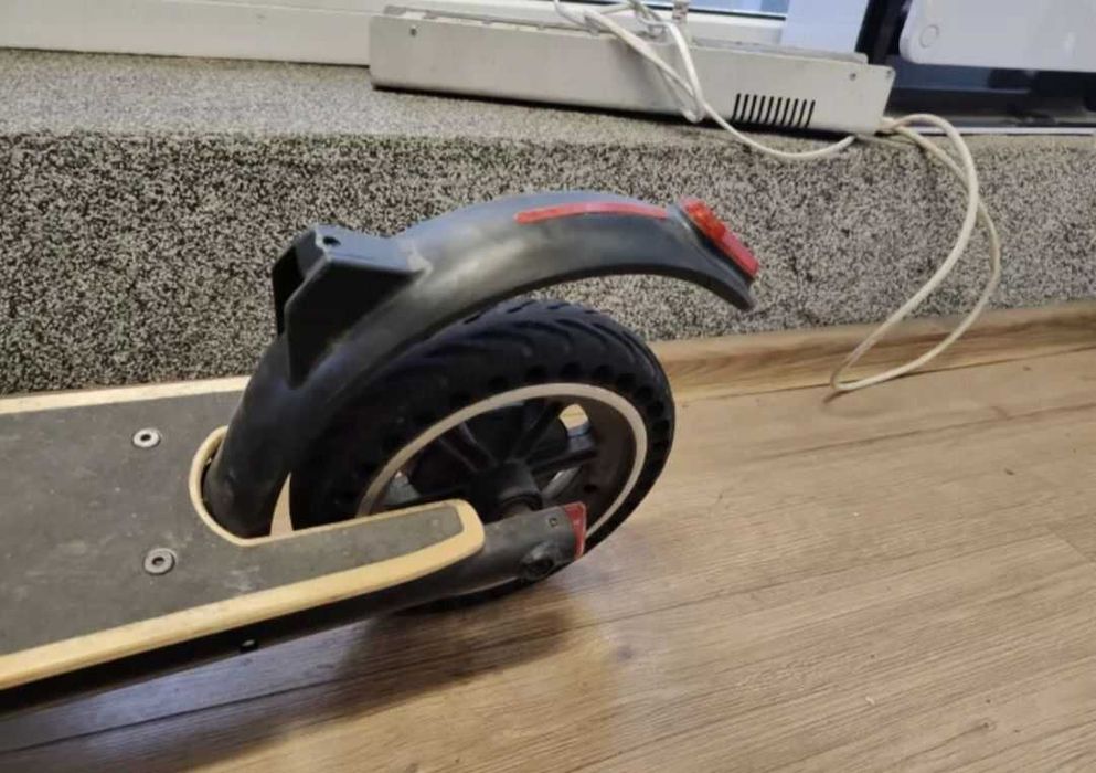 Frugal Electric Scooter Turbo