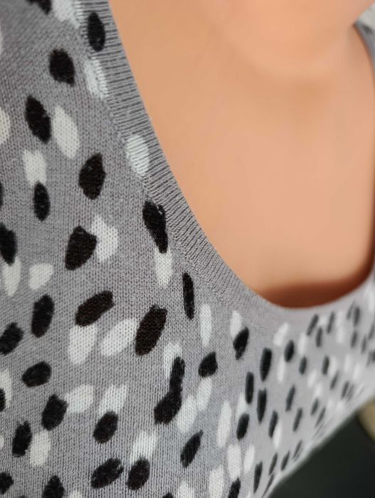 krótka elastyczna sukienka XL z dzianiny mini tunika dzianinowa szara