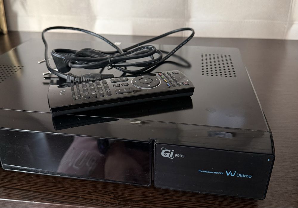 Супутниковий ресивер GI 9995 Vu + ultimo