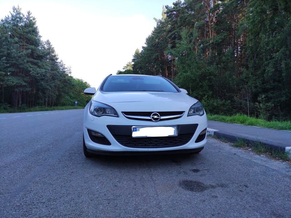 Opel Astra J 1.6d 2015