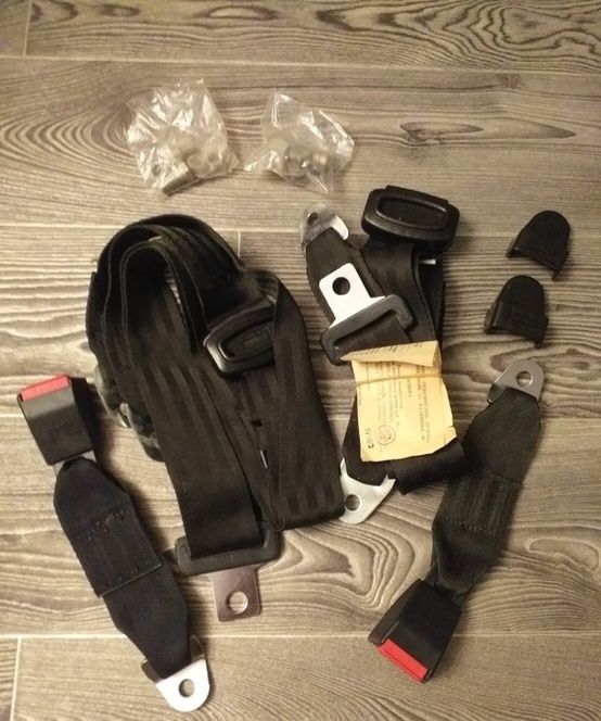 Ремень безопастности для авто ВАЗ. 2 шт СССР.