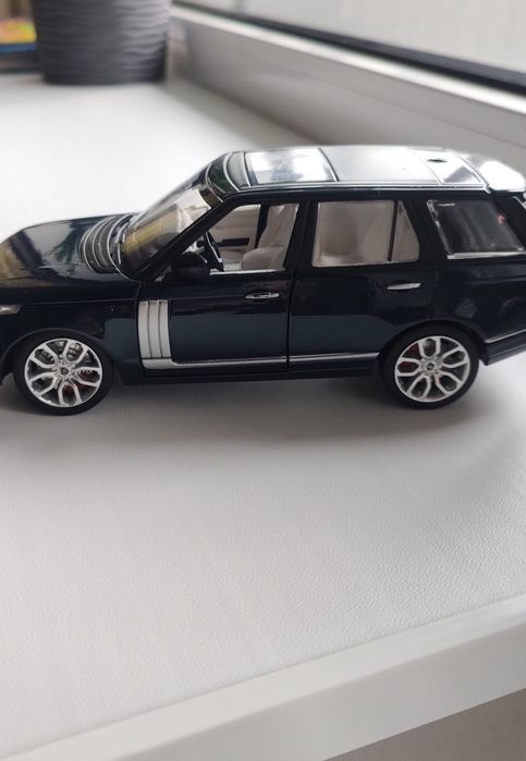 Металевий Джип Range Rover