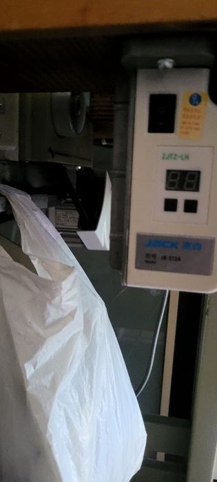 Overlock 5 nitkowy Juki 230V servo