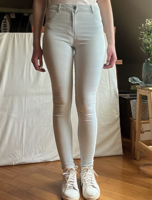 skinny jeansy Bershka