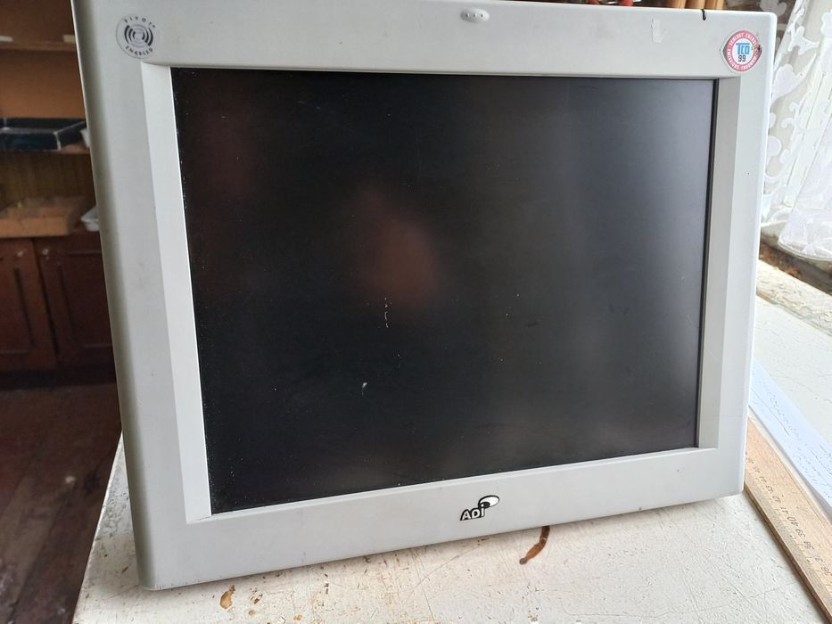 Монітор виробництва Таіланд. 52-Р