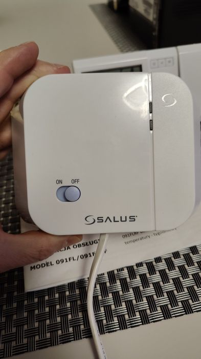 Sterownik C. O. Salus bezprzewodowy regulator temperatury