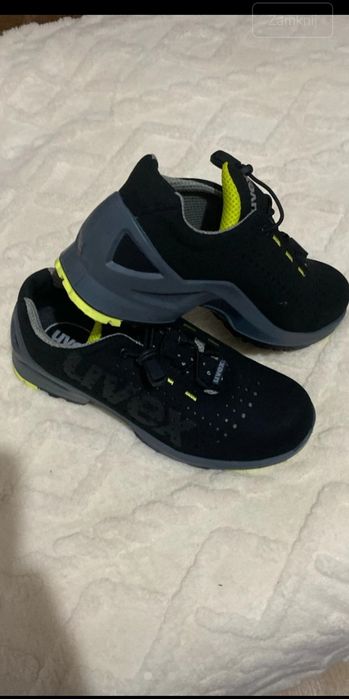 Buty robocze Uvex rozmiar 41