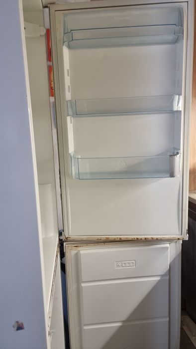 Терміновий продаж.  Холодильник Electrolux м.Рівне