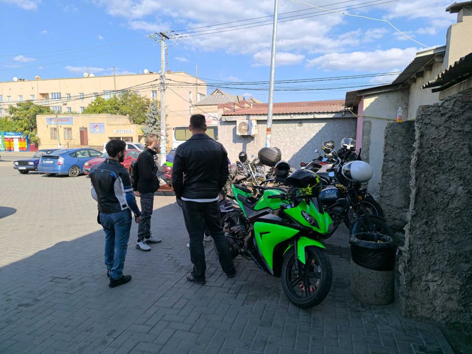 Продам мотоцикл viper r1