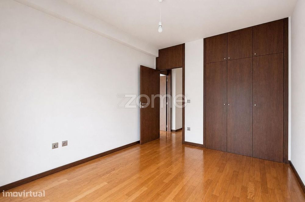 Apartamento T3, Celeirós, Braga.