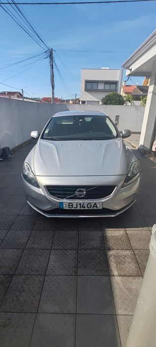 Volvo V40 summum D2 2013