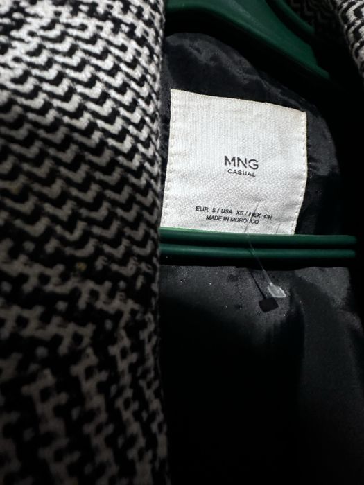 Пальто тренч Mango