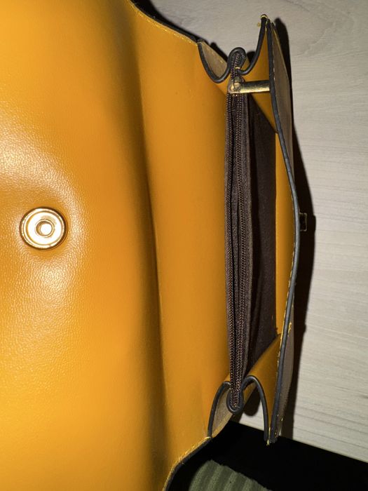 Сумочка гаманець