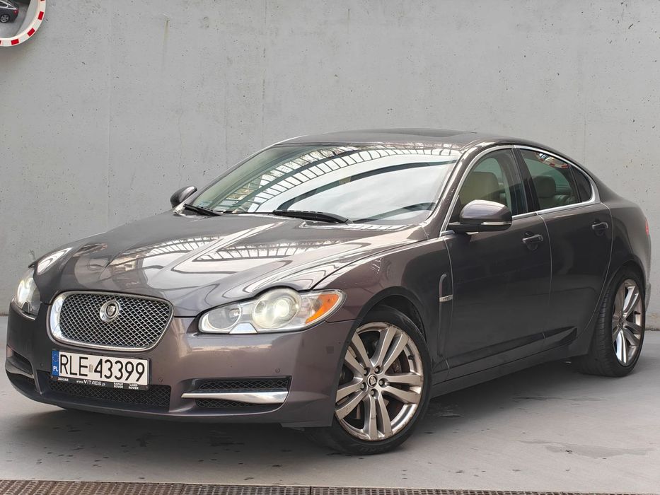 Jaguar XF