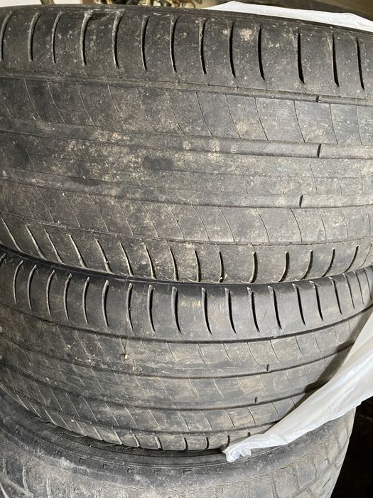 Шини Michelin 215/55/17