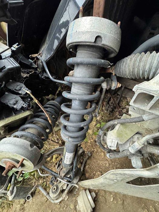 Стійки в зборі до BMW X5 E70, X6 E71 (ціна за шт.)