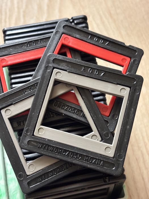 Ramki do slajdów przeźroczy 34 sztuki Łódź Prl vibtage retro