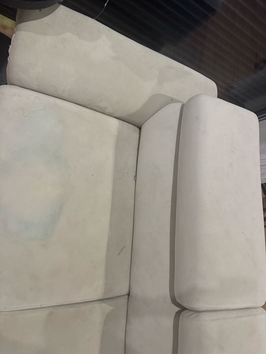 Sofa beje grande