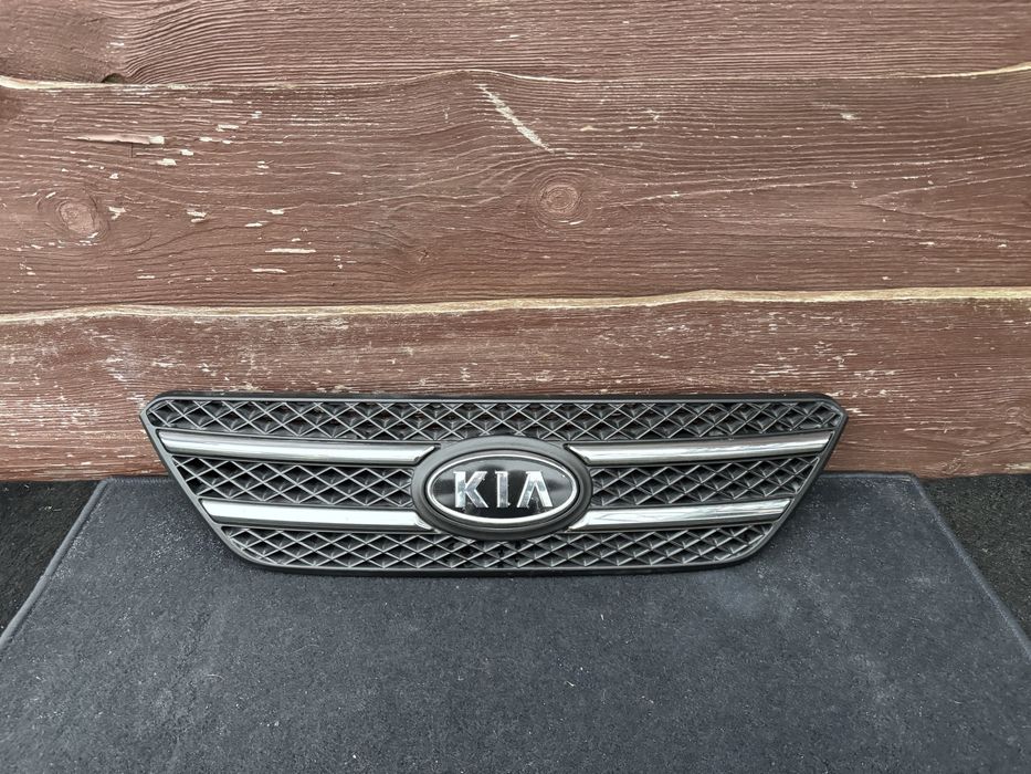 Решітка радіатора Kia Ceed 1 Кіа Сід 1 (06-09)