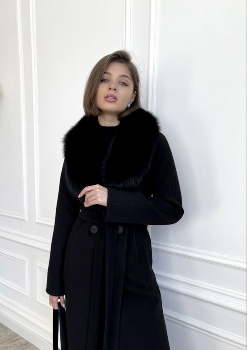 Пальто зима  розмір s кашемір 42-44