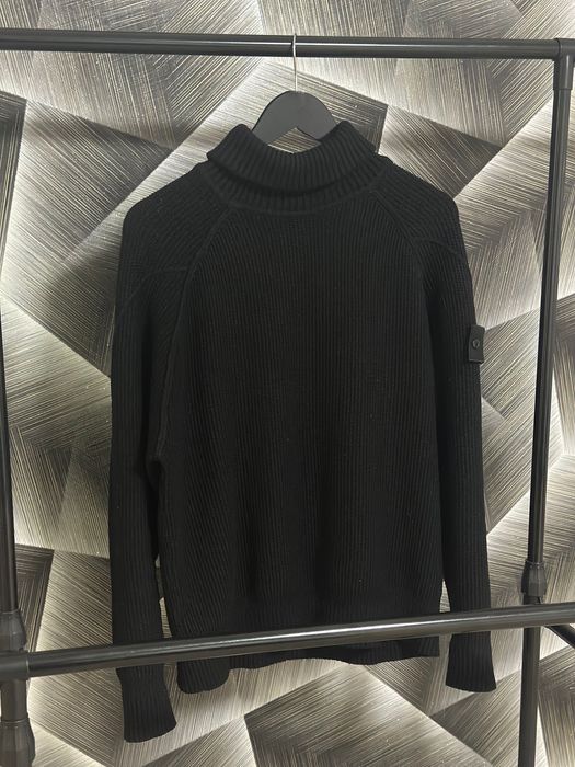 Сведер Stone Island