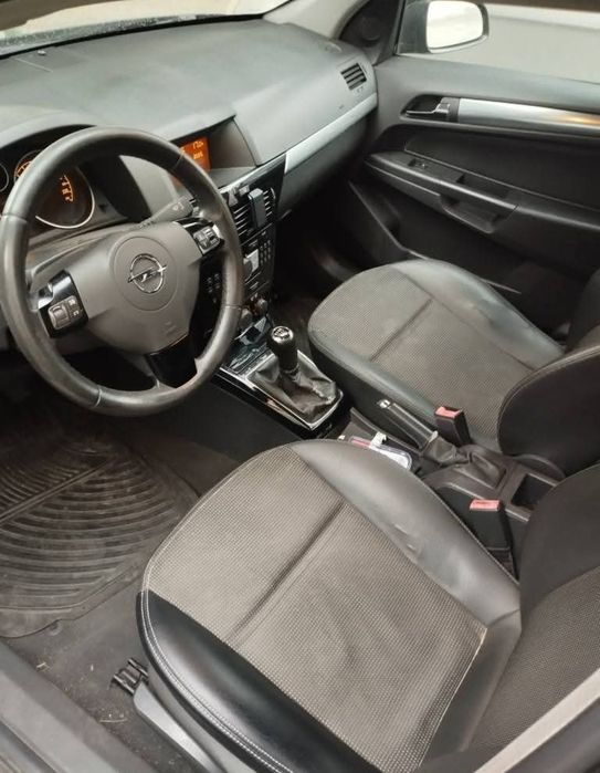 Opel astra 2007 1.7 gasóleo km 270