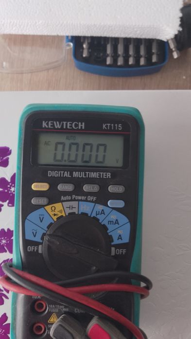 Kewtech KT115 digital multimeter
