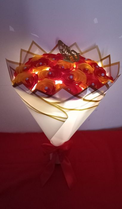 Bouquet rosas eternas + LED