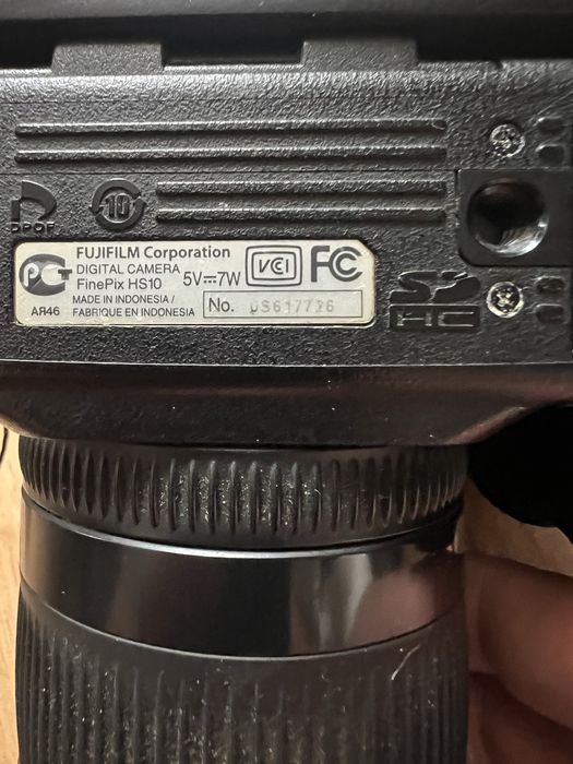 Fujifilm FinePix HS10