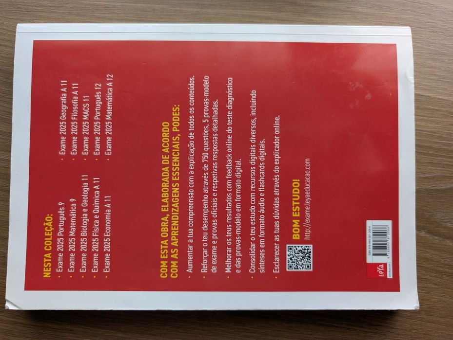 Livro preparação exames 9°Ano Português 2025