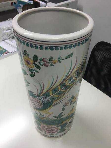 Porta chapéus de chuva em loiça pintado à mão