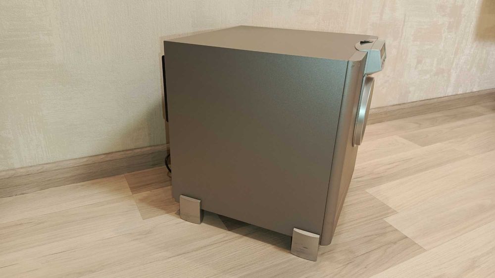 Активный сабвуфер JBL ESC Xcite