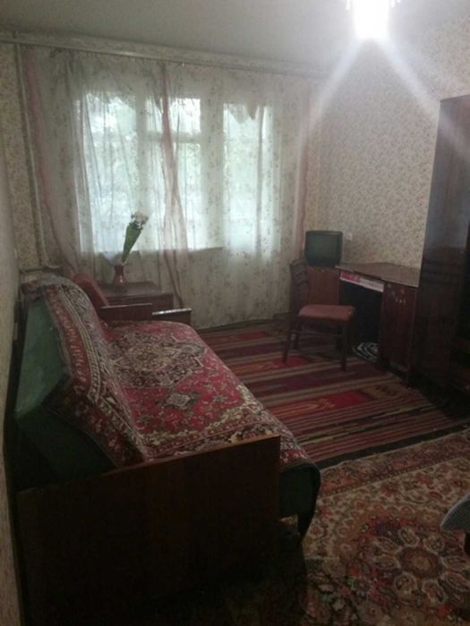 Здається кімната для студентів у м. Ніжин, вул. Шевченка