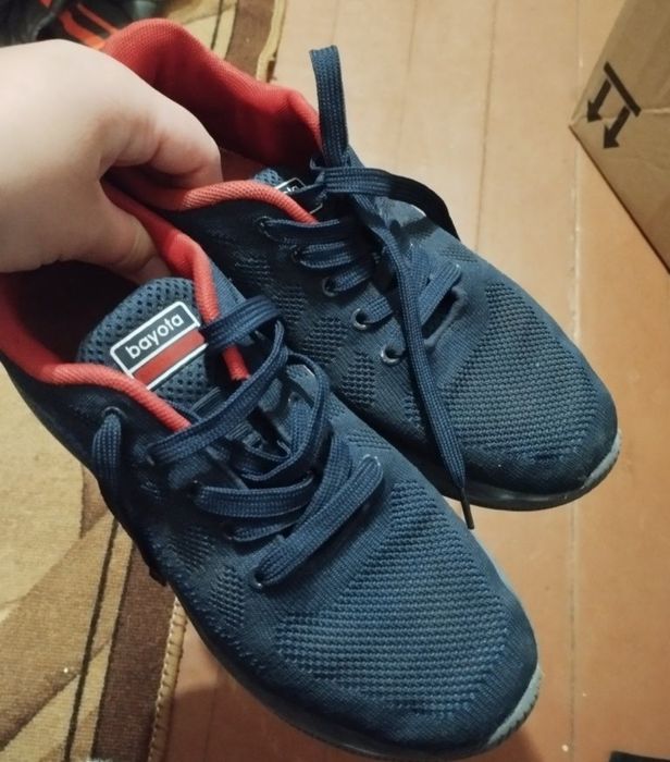 Взуття на хлопчика