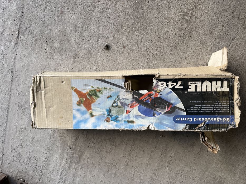 Bagażnik na narty thule 746