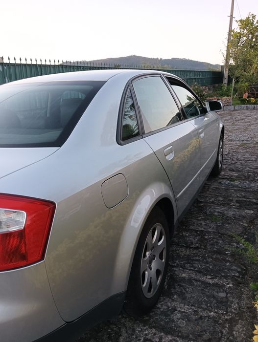 Vendo Audi A4 1.9 TDI 130 CV