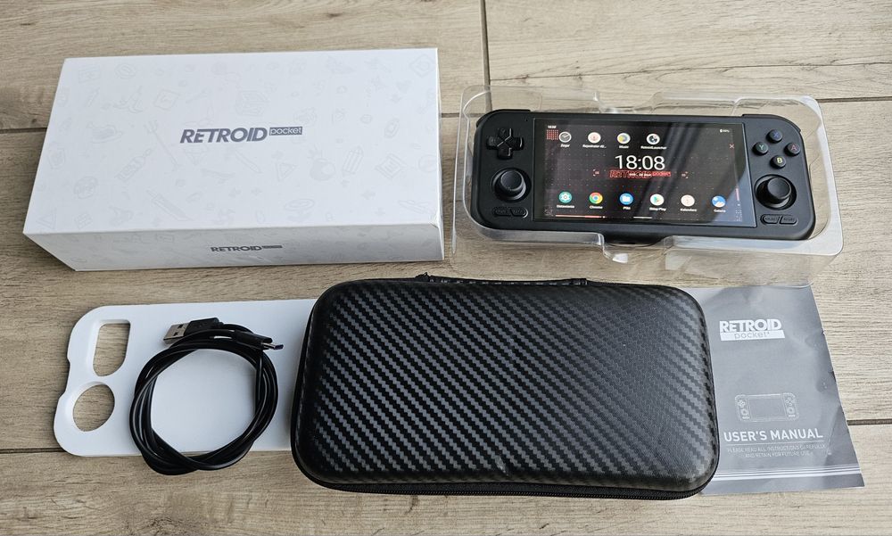 Retroid Pocket 4 stan idealny (r36s , anbernic , trimui )