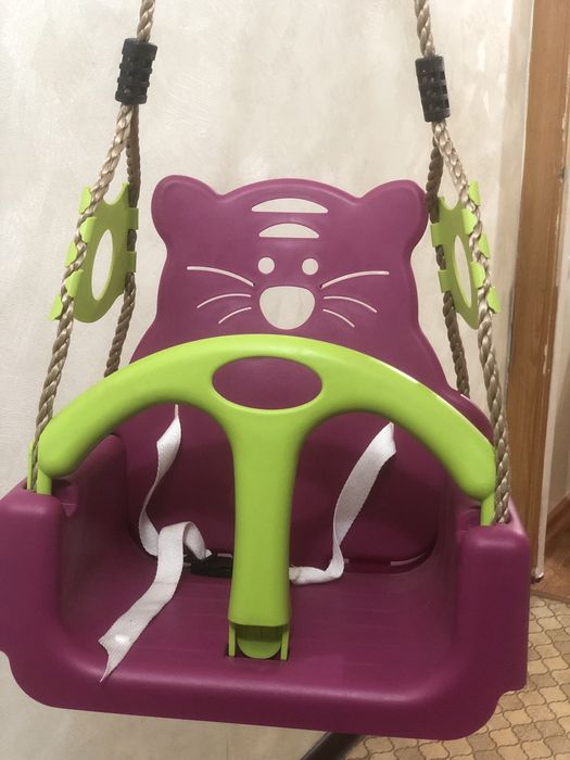 Детская качеля пластиковая разборная