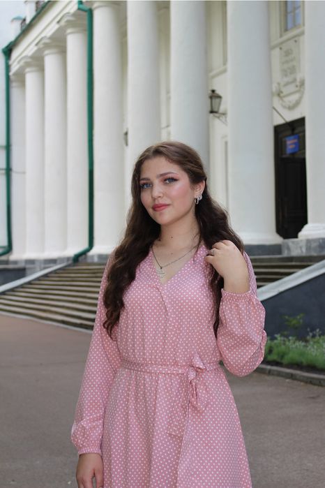 Надаю послуги репетитора з української мови та літератури