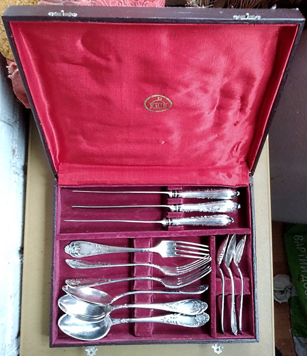 Столовый набор, .  3 Х 3 Х 3 Х 3. Серебряное покрытие