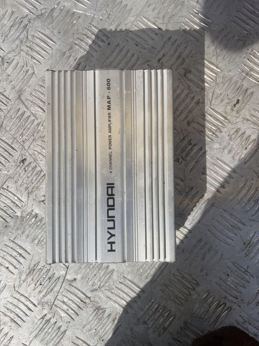 963702H000 Hyundai/Kia усилитель звука