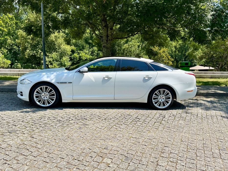 Jaguar XJ 3.0 V6 Versão Longa Autobiography