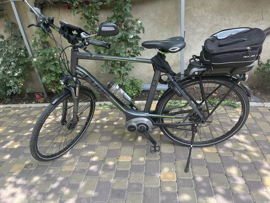 Cube touring  электро E Bike
